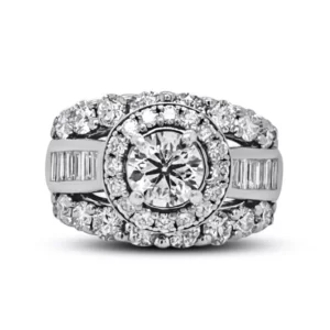 2.50 CTW Diamond Engagement Ring